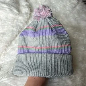 Supreme | Accessories | Supreme Light Grey Big Stripe Beanie  display picture 1